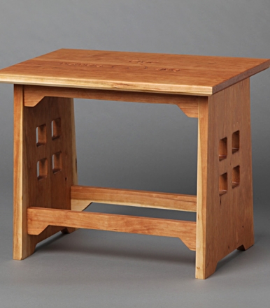 sandhill-designs-wedding-stool